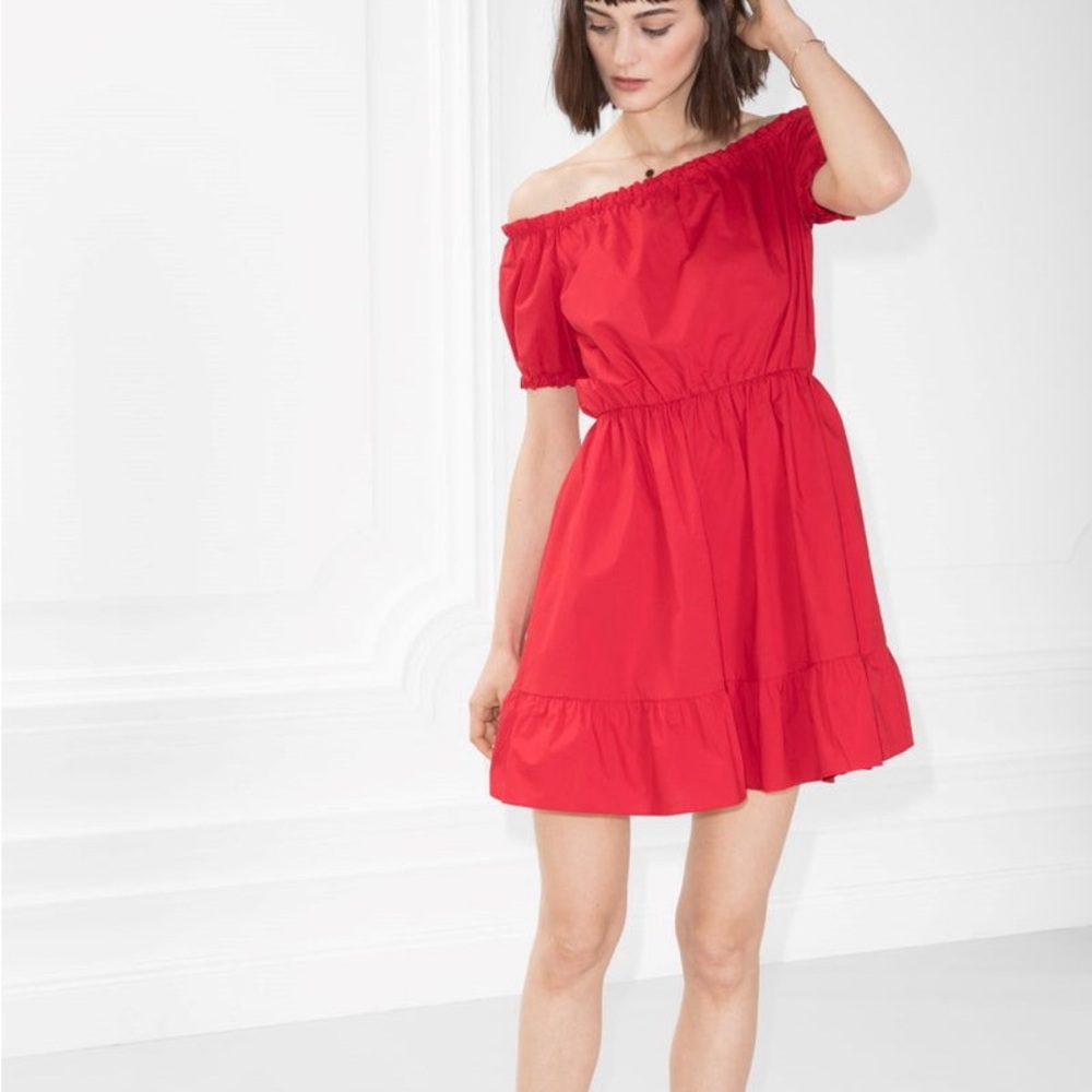 & Other Stories Off-the-Shoulder Dress Red Size 8
